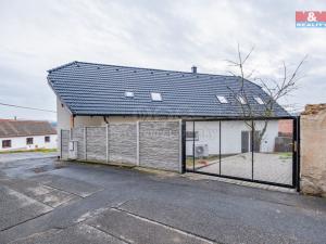 Prodej bytu 3+kk, Sedlčany, Nademlýnská, 93 m2