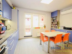 Prodej bytu 1+1, Praha - Vysočany, Kolbenova, 80 m2