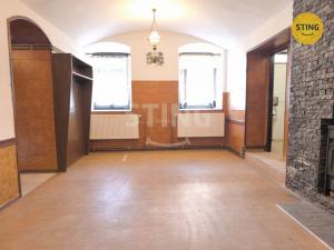 Prodej komerční nemovitosti, Rožná, 400 m2