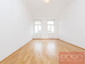 Pronájem bytu 4+kk, Praha - Nové Město, Na Moráni, 155 m2