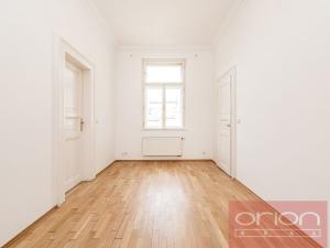 Pronájem bytu 4+kk, Praha - Nové Město, Na Moráni, 155 m2