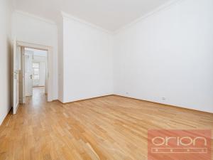 Pronájem bytu 4+kk, Praha - Nové Město, Na Moráni, 155 m2