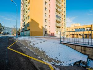 Pronájem kanceláře, Praha - Žižkov, Hartigova, 180 m2