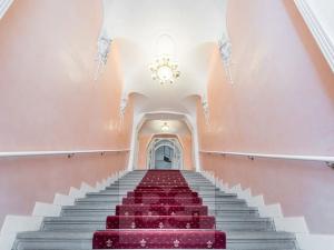 Pronájem bytu 1+1, Praha - Smíchov, Zborovská, 31 m2