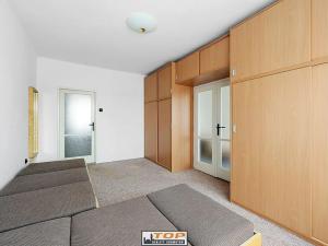 Prodej bytu 3+1, Chomutov, Čechova, 60 m2