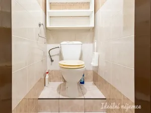 Pronájem bytu 2+kk, Praha - Troja, Hnězdenská, 42 m2