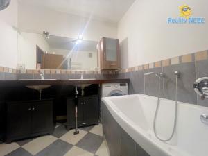 Prodej bytu 3+kk, Praha - Hostivař, Pražská, 85 m2