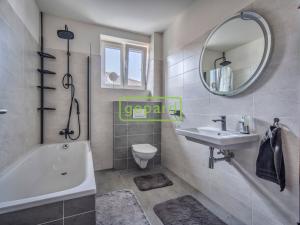 Prodej rodinného domu, Polerady, 81 m2