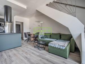 Prodej rodinného domu, Polerady, 81 m2