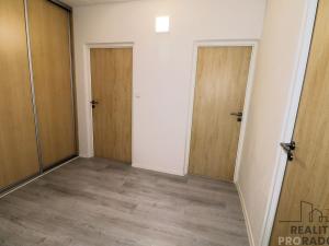 Pronájem bytu 4+1, Brno - Židenice, Velkopavlovická, 78 m2