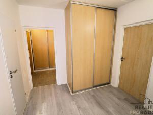 Pronájem bytu 4+1, Brno - Židenice, Velkopavlovická, 78 m2