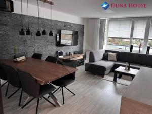 Prodej bytu 4+kk, Praha - Černý Most, Šromova, 87 m2
