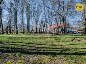 Prodej komerční nemovitosti, Trojanovice, 850 m2