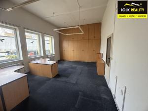 Pronájem kanceláře, Opava, Těšínská, 61 m2