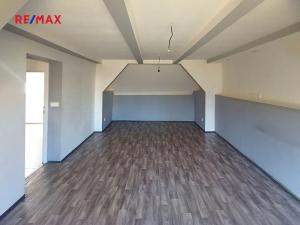 Prodej rodinného domu, Lubenec, 170 m2