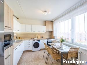 Prodej bytu 3+1, Znojmo, Krylova, 72 m2