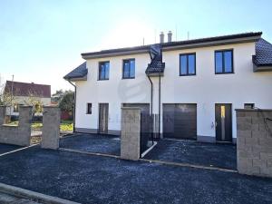 Prodej rodinného domu, Přerov nad Labem, 126 m2