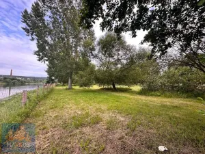 Pronájem komerčního pozemku, Praha - Lahovice, 200 m2