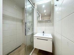 Pronájem bytu 2+kk, Praha - Horní Měcholupy, Veronské nám., 52 m2