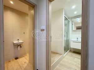 Pronájem bytu 2+kk, Praha - Horní Měcholupy, Veronské nám., 52 m2