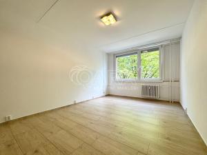 Pronájem bytu 2+kk, Praha - Horní Měcholupy, Veronské nám., 52 m2
