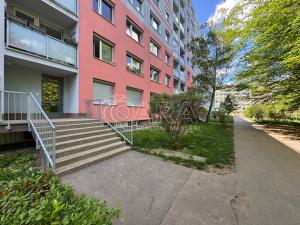 Pronájem bytu 2+kk, Praha - Horní Měcholupy, Veronské nám., 52 m2