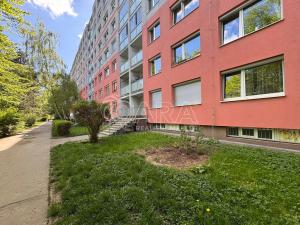 Pronájem bytu 2+kk, Praha - Horní Měcholupy, Veronské nám., 52 m2