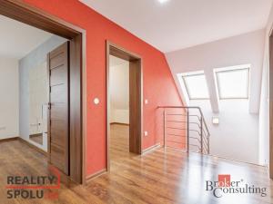 Prodej rodinného domu, Javorník, 296 m2