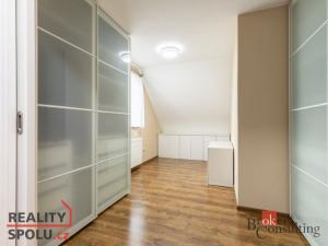 Prodej rodinného domu, Javorník, 296 m2