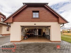 Prodej rodinného domu, Javorník, 296 m2
