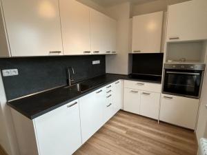 Pronájem bytu 2+1, Třebíč, Štefánikova, 54 m2