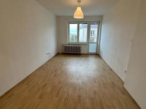 Pronájem bytu 2+1, Třebíč, Štefánikova, 54 m2