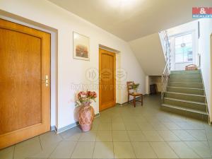 Prodej rodinného domu, Kadaň, Třešňová, 405 m2