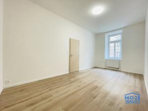 Pronájem bytu 2+kk, Plzeň - Jižní Předměstí, Kotkova, 32 m2