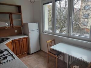 Pronájem bytu 2+1, Zlín - Malenovice, Chelčického, 57 m2