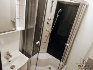 Pronájem bytu 2+1, Zlín - Malenovice, Chelčického, 57 m2