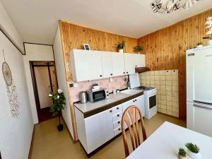 Pronájem bytu 2+1, Mladá Boleslav, náměstí Republiky, 64 m2