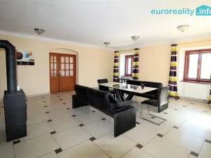 Prodej ubytování, Polevsko, 389 m2