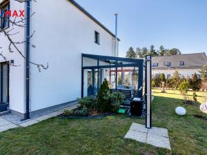 Prodej rodinného domu, Mukařov, 160 m2