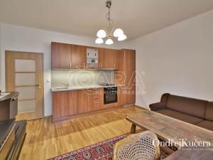 Prodej bytu 2+kk, Praha - Žižkov, Biskupcova, 45 m2
