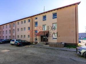 Prodej činžovního domu, Strašice, 1600 m2