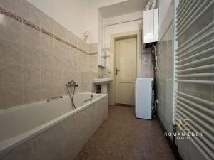 Pronájem bytu 2+1, Praha - Libeň, Světova, 72 m2
