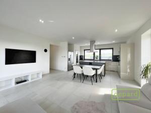Prodej rodinného domu, Kralupy nad Vltavou, Na Vršku, 202 m2