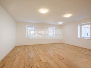Prodej bytu 3+kk, Líšťany - Hunčice, Hunčice, 73 m2