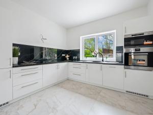 Pronájem rodinného domu, Kojetice, Tůmovka, 244 m2