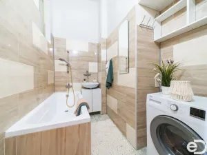 Prodej bytu 3+1, Hradec Králové, Antonína Dvořáka, 74 m2