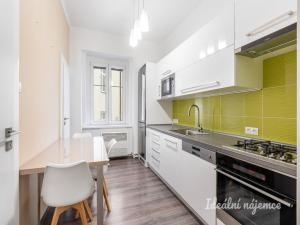 Pronájem bytu 2+1, Praha - Vysočany, Na břehu, 71 m2