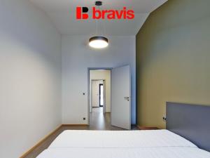 Pronájem bytu 2+kk, Brno, Jakubská, 79 m2