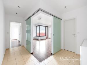 Pronájem bytu 3+kk, Praha - Stodůlky, Plzeňská, 93 m2