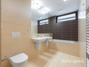 Pronájem bytu 3+kk, Praha - Stodůlky, Plzeňská, 93 m2